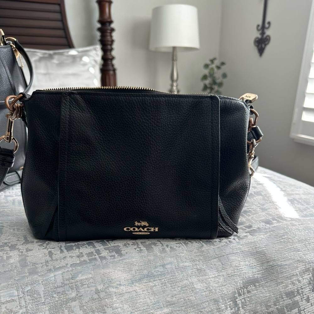 Coach VINTAGE F10192 Coach Black Leather Crossbody Bag with Gold Accents